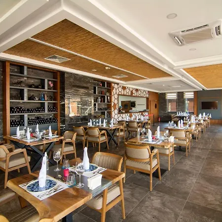 ホテル Porto Club (adults Only)