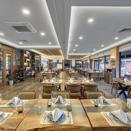 호텔 Porto Club (adults Only) 5*