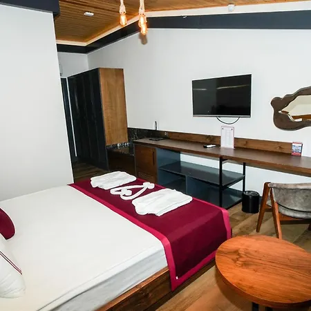 호텔 Porto Club (adults Only) 5*